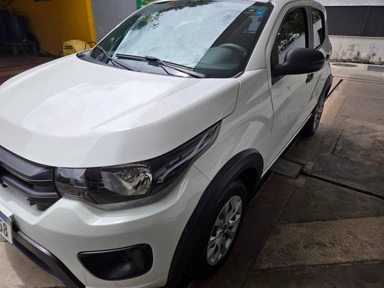 FIAT MOBI 1.0 EVO FLEX LIKE. MANUAL FIAT MOBI 1.0 EVO FLEX LIKE. MANUAL